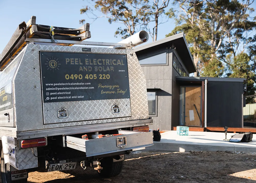 contact-peelelectricalandsolar